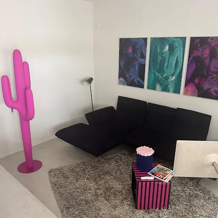 Poolhaus Design-loft Mit Terrasse Am Park