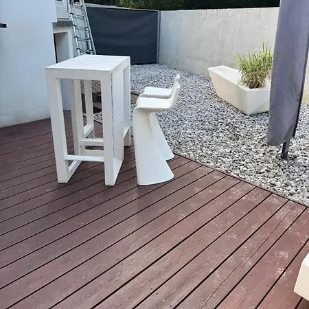 Poolhaus Design-loft Mit Terrasse Am Park Apartamento Paderborn