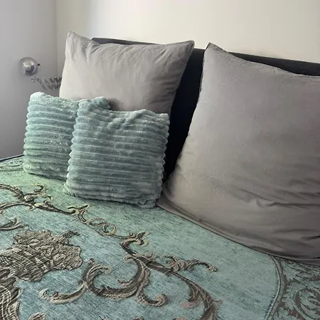 Poolhaus Design-loft Mit Terrasse Am Park Apartmán