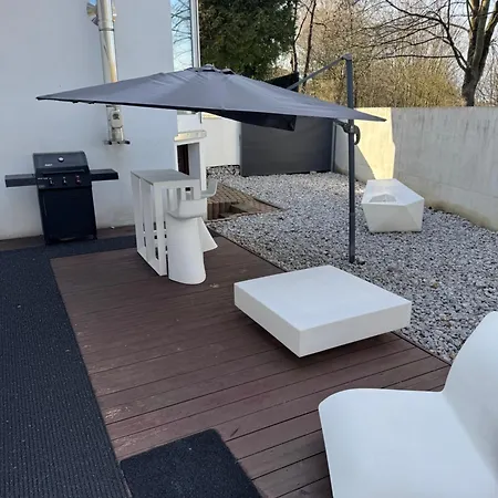 Poolhaus Design-loft Mit Terrasse Am Park