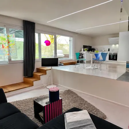 Apartman Poolhaus Design-loft Mit Terrasse Am Park Paderborn