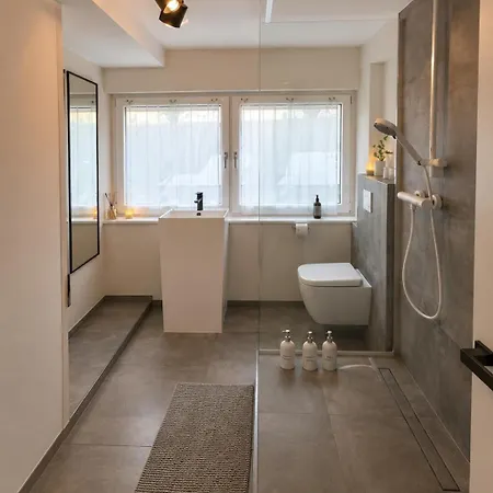 Poolhaus Design-loft Mit Terrasse Am Park * Paderborn