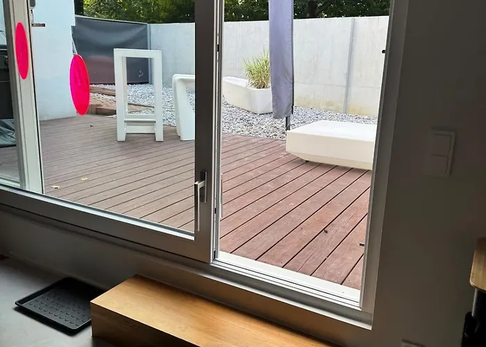 Poolhaus Design-loft Mit Terrasse Am Park Paderborn