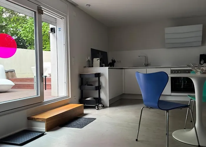 公寓 Poolhaus Design-loft Mit Terrasse Am Park 帕德博恩
