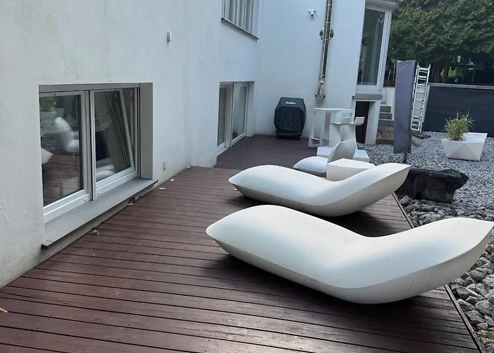 Poolhaus Design-loft Mit Terrasse Am Park 公寓 *
